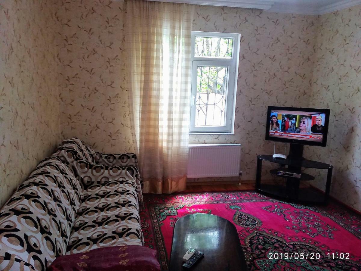 Апартаменты Gabala,Yard, House Экстерьер фото