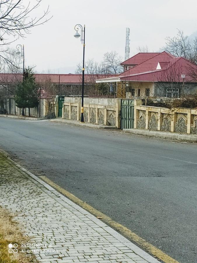 Апартаменты Gabala,Yard, House Экстерьер фото
